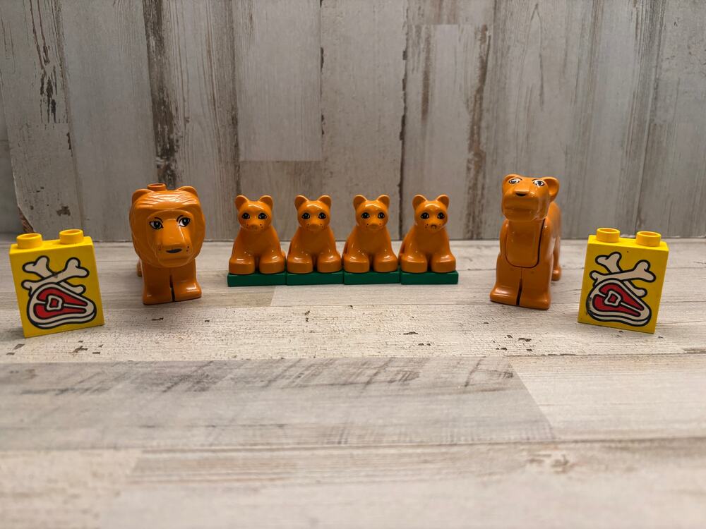 Vintage Lego Duplo Animal Lion Family Lot